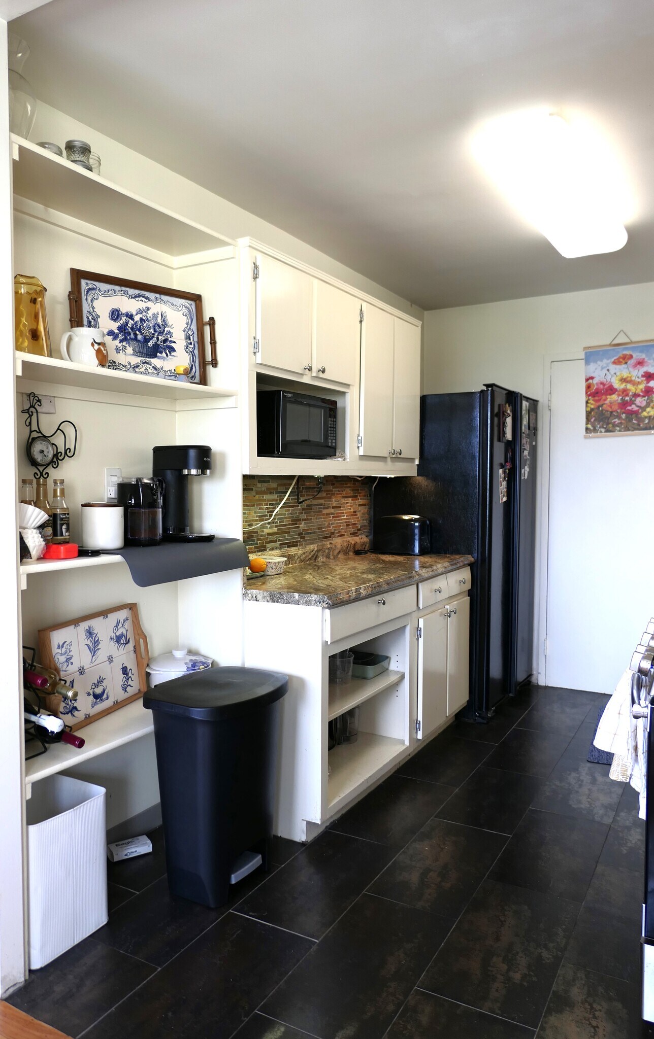 Building Photo - 6631 Wakefield Dr