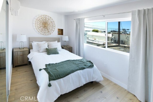 Building Photo - 728 Euclid St