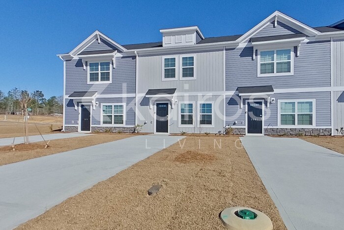Building Photo - 2083 Banyan Cir