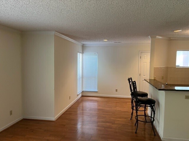 Building Photo - 2502 Cranbrook Ln