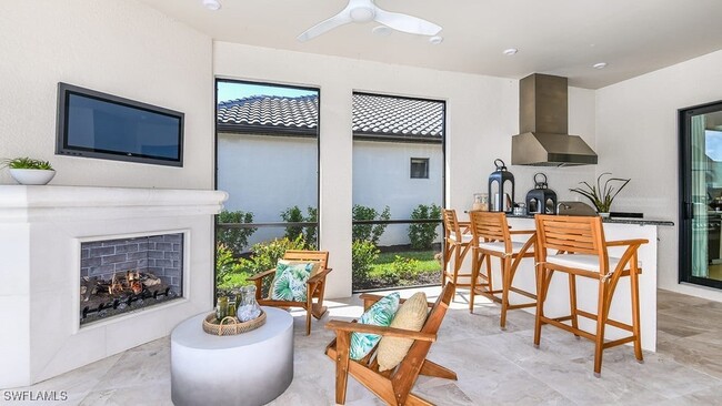 Building Photo - 15282 Arpino Ct
