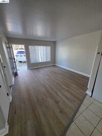 Building Photo - 20331 Concord Ave