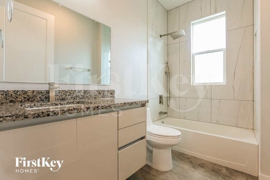 Building Photo - 4391 Cuthbert Ave