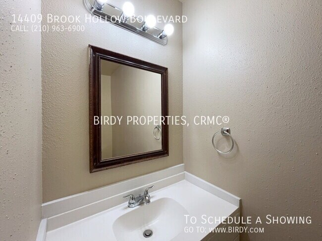 Building Photo - 14409 Brook Hollow Blvd