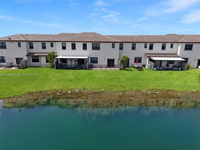 Building Photo - 10011 SW 231st Ln