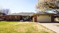 Building Photo - 5116 Yale-