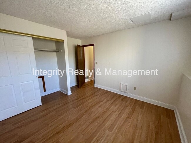 Building Photo - 7777 S Steele St