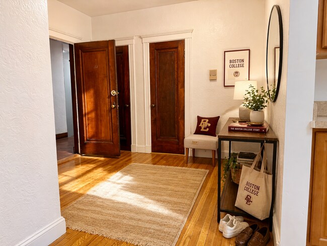 Building Photo - 1949 Commonwealth Ave