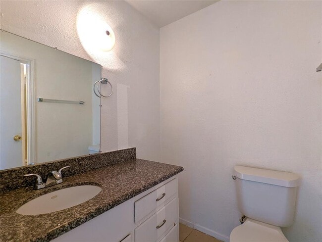 Building Photo - 12224 Ormandy St