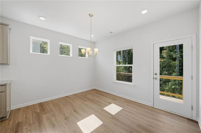Building Photo - 1670 Eagle Dr