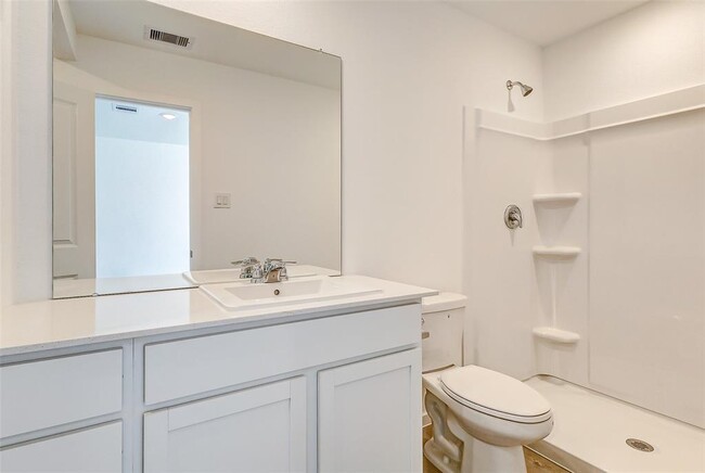 Building Photo - 21555 Carosella Dr
