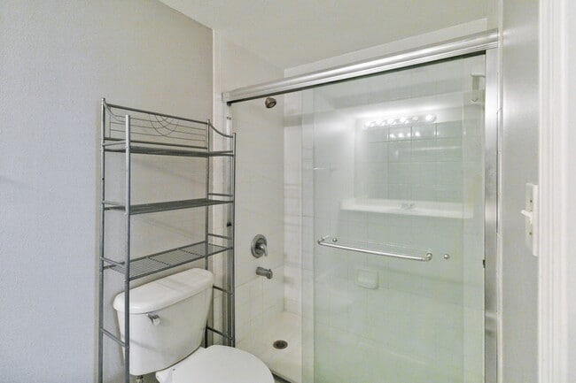 Building Photo - 521 Villa Del Sol Cir