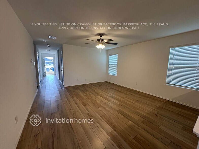 Building Photo - 1339 Mosely Cir