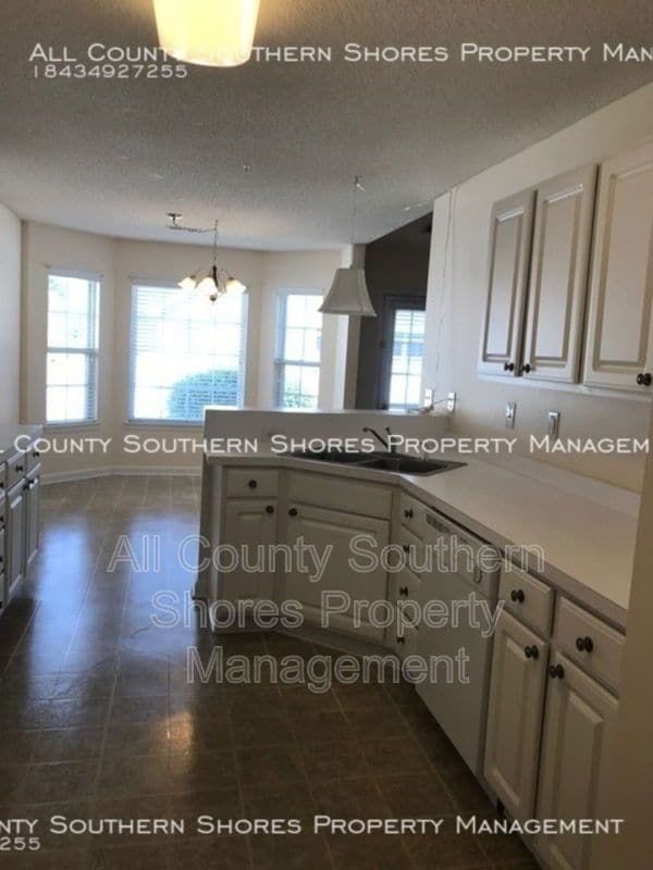 Building Photo - 5103 Capulet Cir