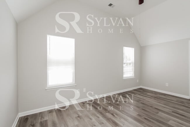 Building Photo - Life Just Got Better!