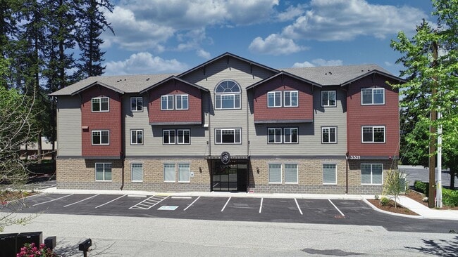 Building Photo - 3321 173rd Pl NE