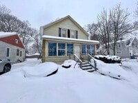 Building Photo - 2417 Reynolds St