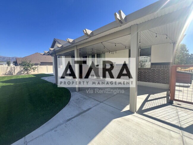 Building Photo - 1124 W 2850 S