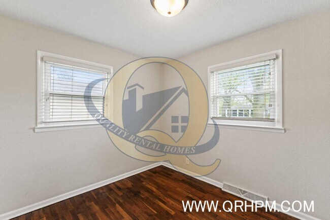 Building Photo - COMING SOON! May 1st! Lake Fenton Schools!