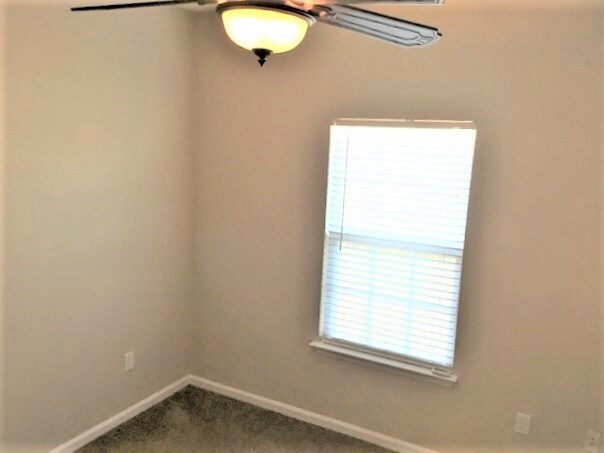 Building Photo - 26 Hartland Ct