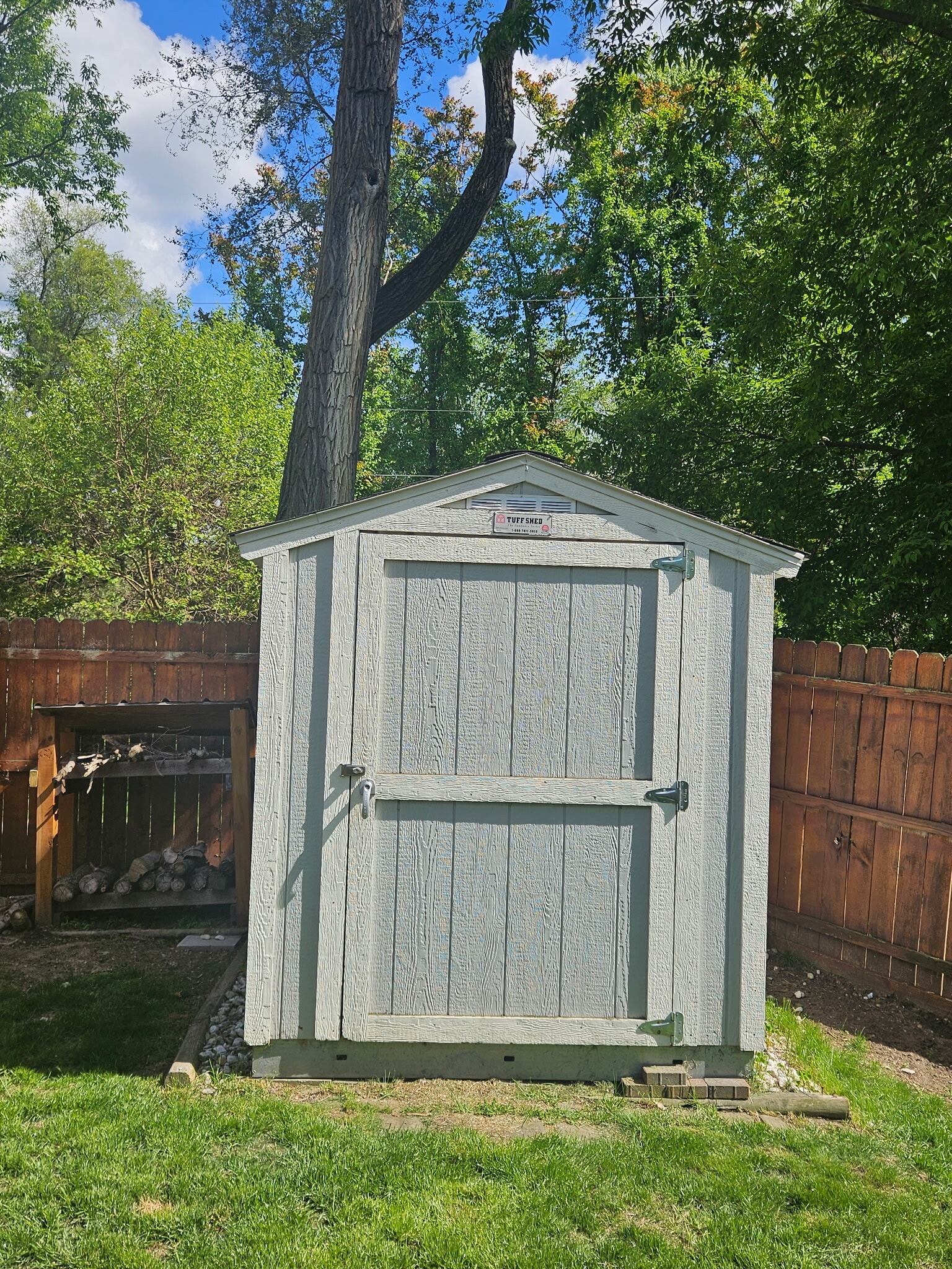 Building Photo - 336 Rustic Cir