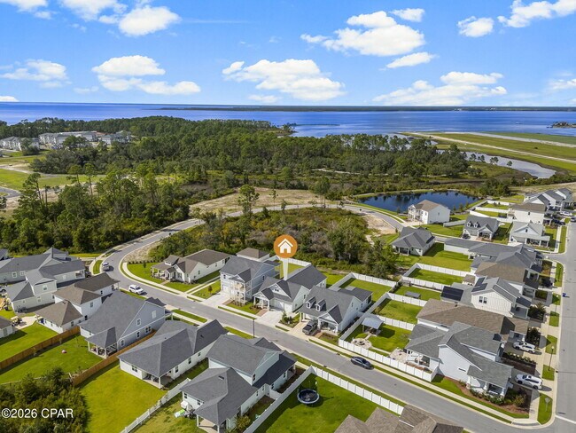 Building Photo - 1663 Rushes Ave