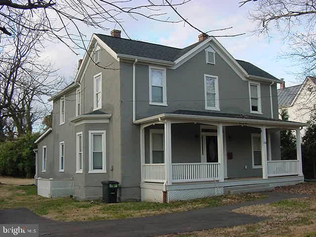 Building Photo - 236 E Lee St