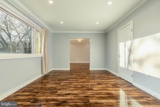 Building Photo - 1959 Lewis Ave