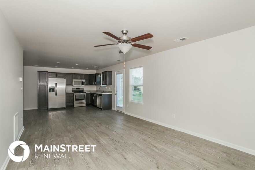 Building Photo - 2512 Guildhall Ln