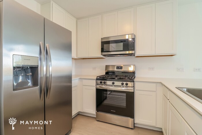 Building Photo - 3052 Titan Spgs Dr