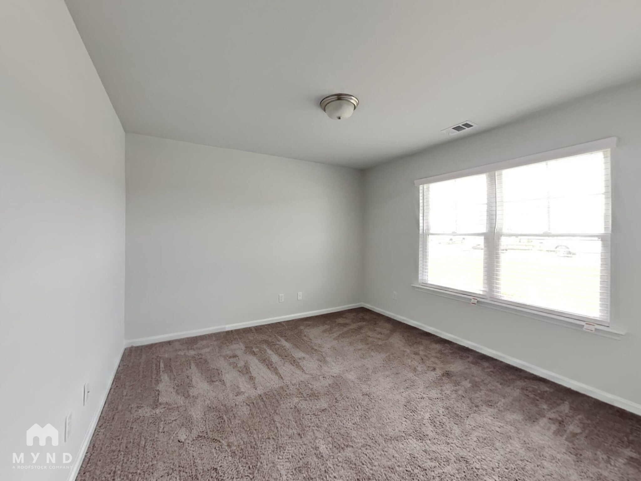 Building Photo - 125 Cook St