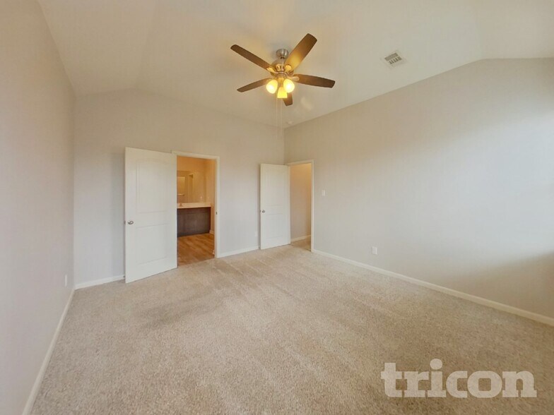 Building Photo - 304 Micah Ln