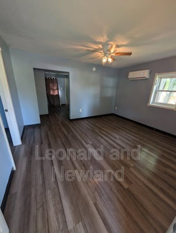 Building Photo - 2149 Potts Ln