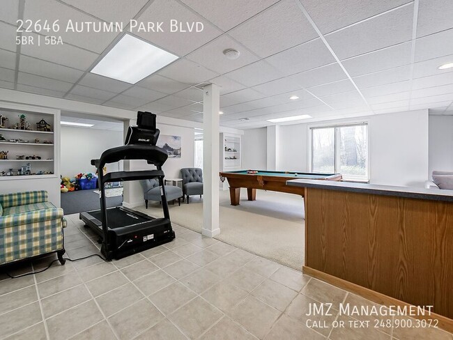 Building Photo - 22646 Autumn Park Blvd