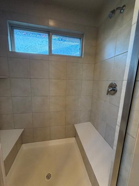 Building Photo - 918 Silo St