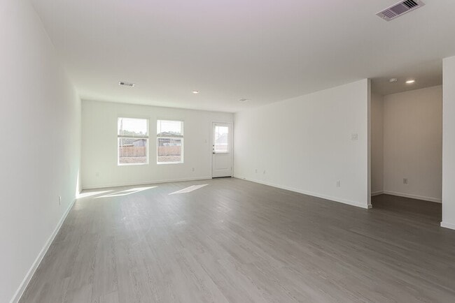 Building Photo - 12113 Kellsway Ct