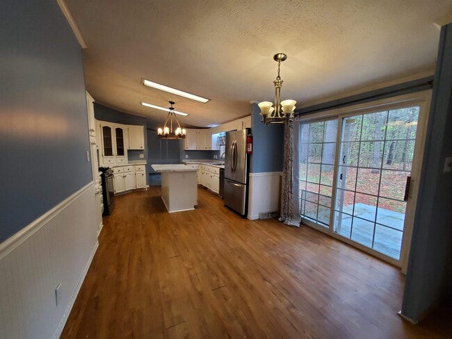 Building Photo - 42 Serendipity Ln