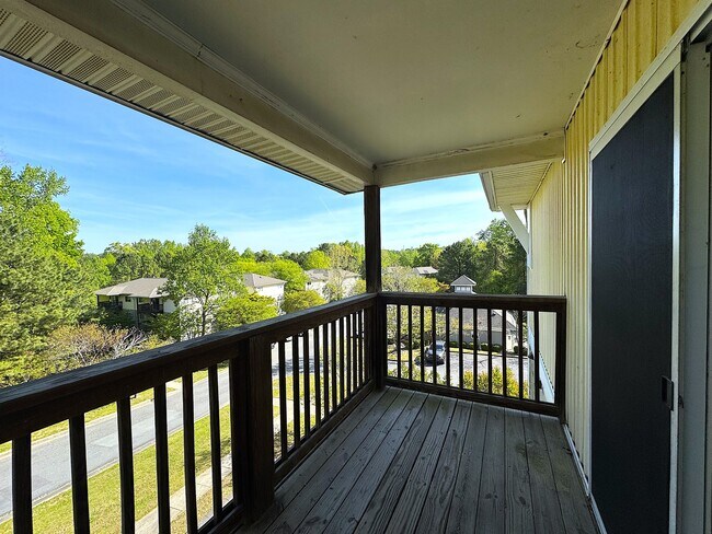 Building Photo - 303 Smith Level Rd