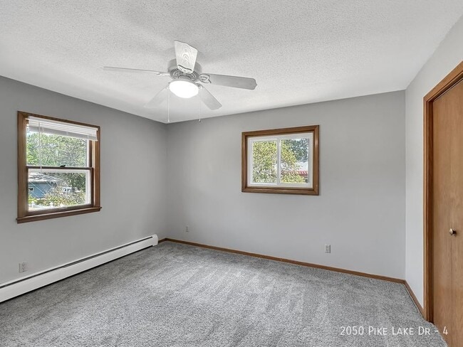 Building Photo - 2050 Pike Lake Dr