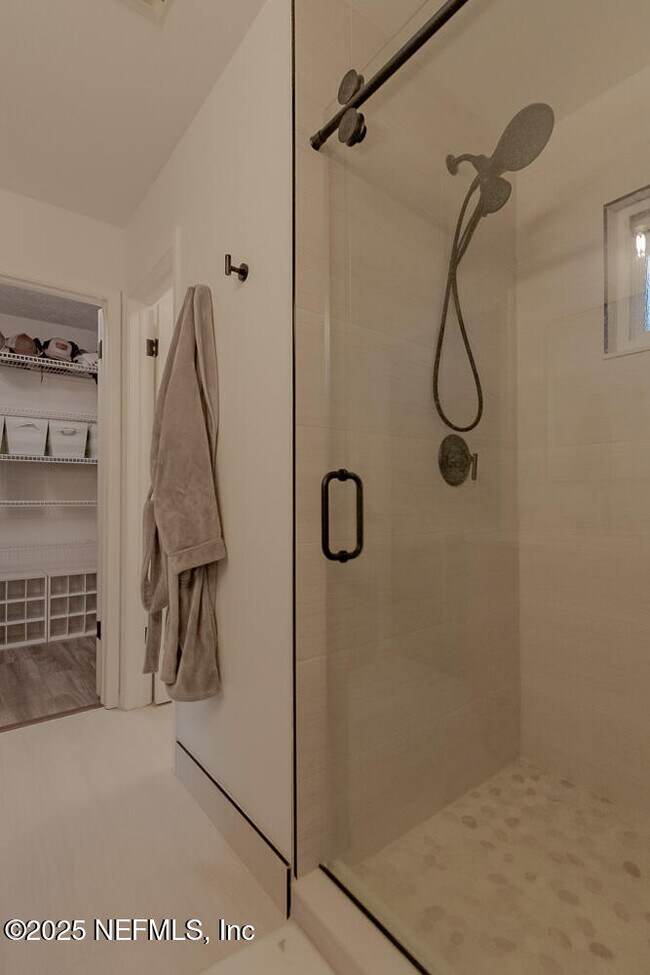 Building Photo - 3128 Old Port Cir W