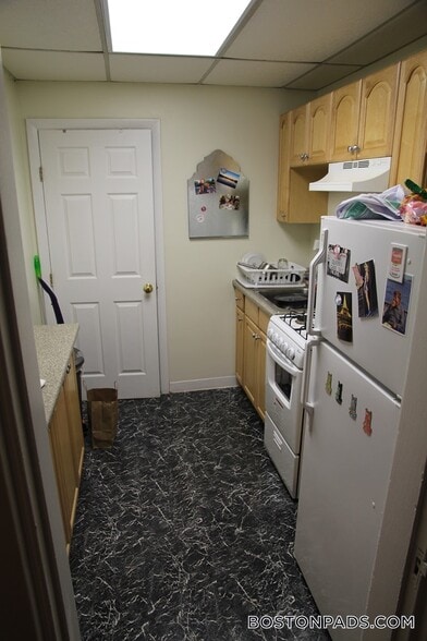 Building Photo - 43 Bay State Rd