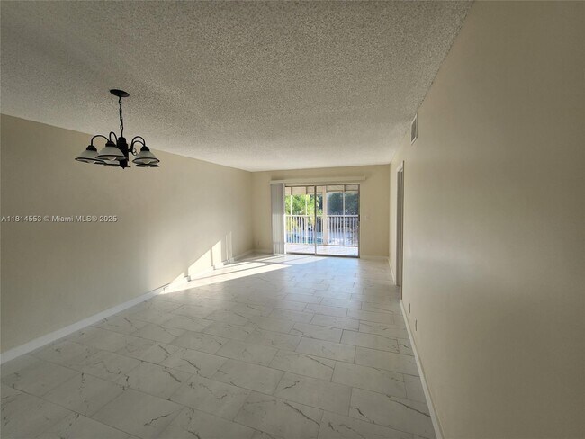 Building Photo - 1351 SW 125th Ave