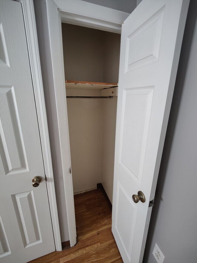 Building Photo - 2661 S 18th St