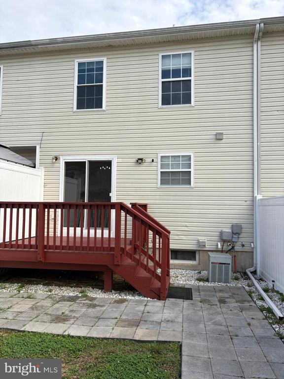 Building Photo - 384 Braddock Rd