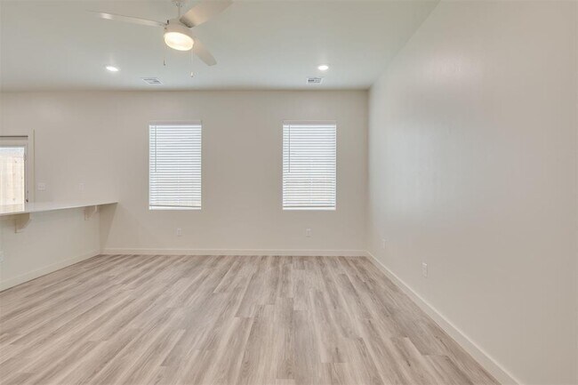 Building Photo - 8907 NW 109th St