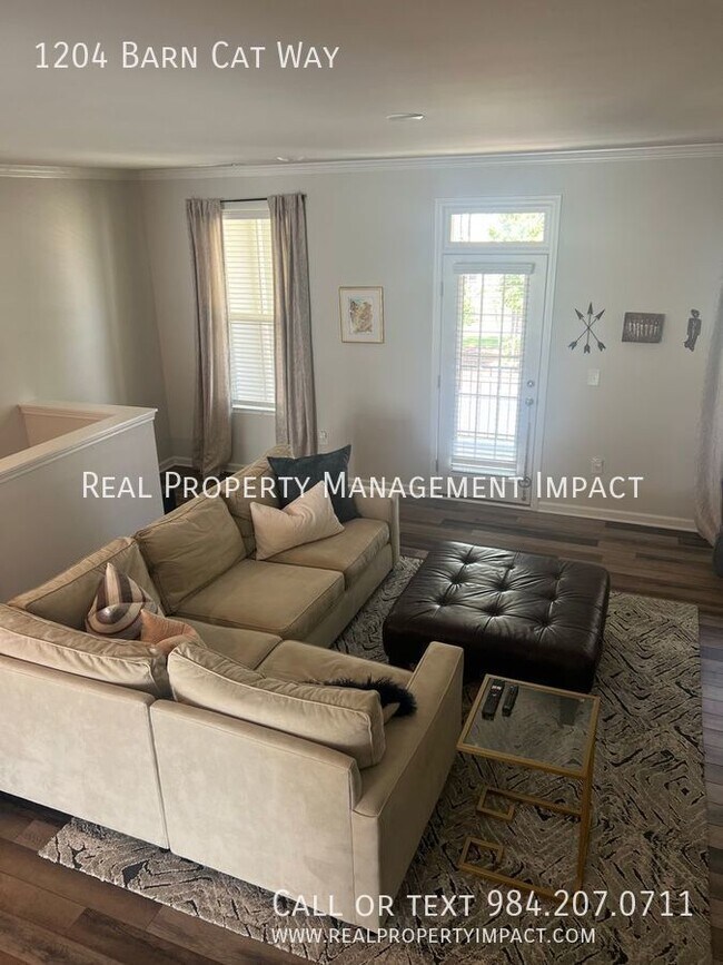 Building Photo - 1204 Barn Cat Way