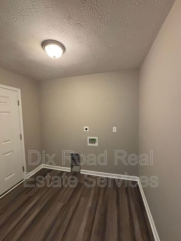 Building Photo - 2158 Pumpkin Ridge Ct