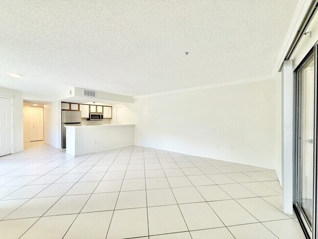 Building Photo - 2400 Feather Sound Dr