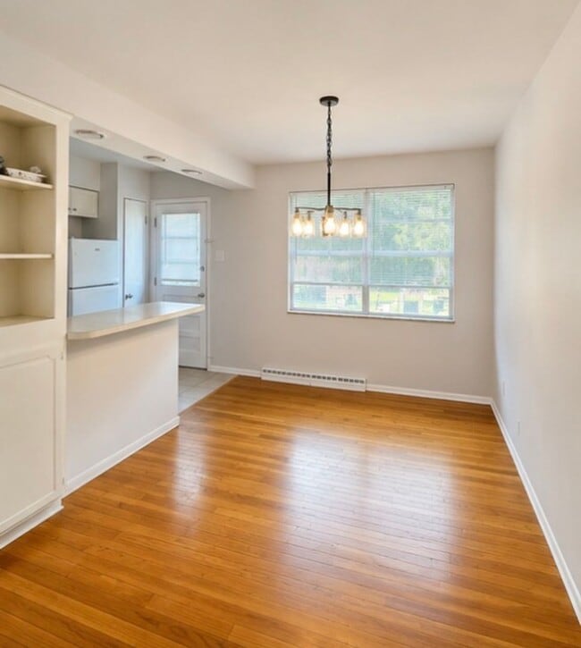 Building Photo - 8432 Atherton Dr