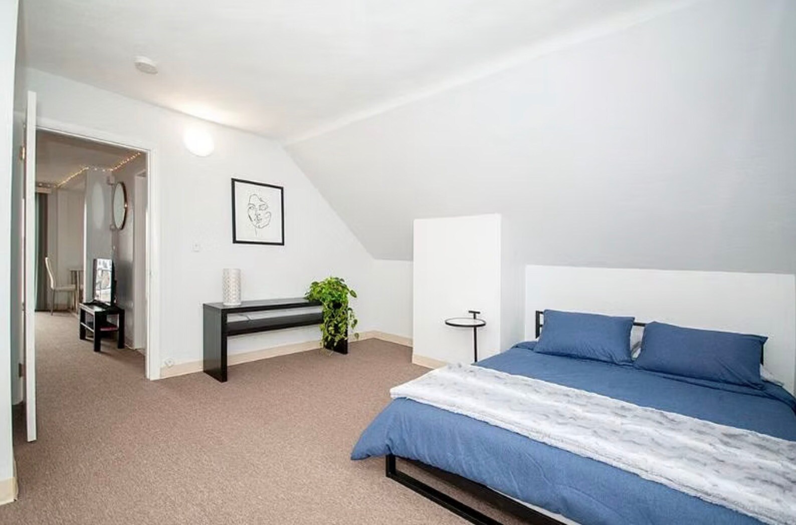 Building Photo - 243 Princeton St